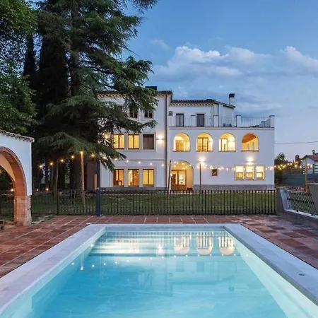 Country house Passarells San Vicente de Torello